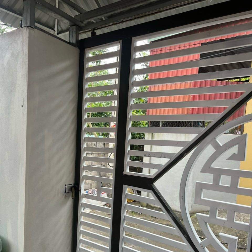 Trước khi thay Cửa Khóa Thông Minh, Khóa Vân Tay Nhà Trọ